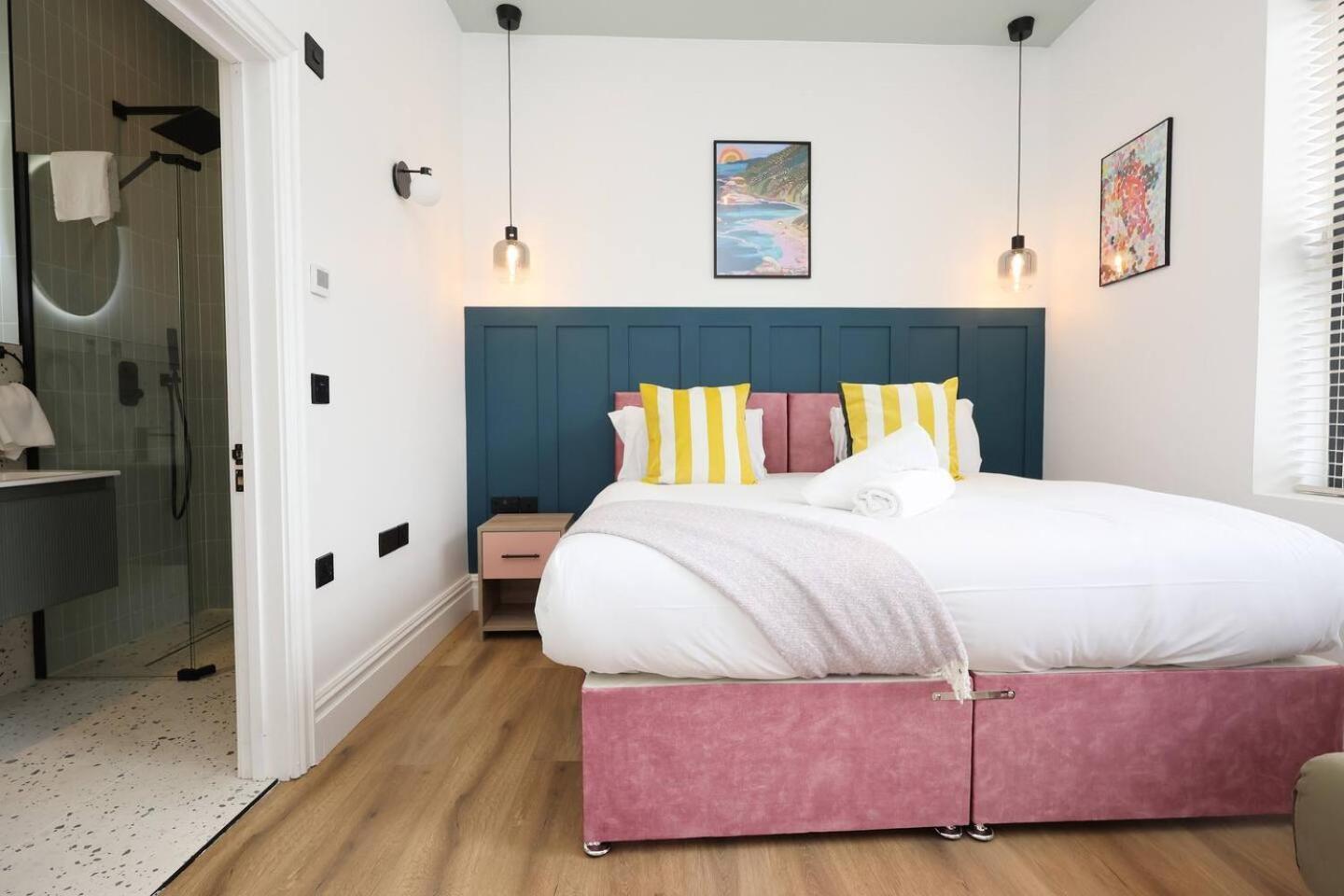 Apartment Chic With Parking And Wifi Bristol